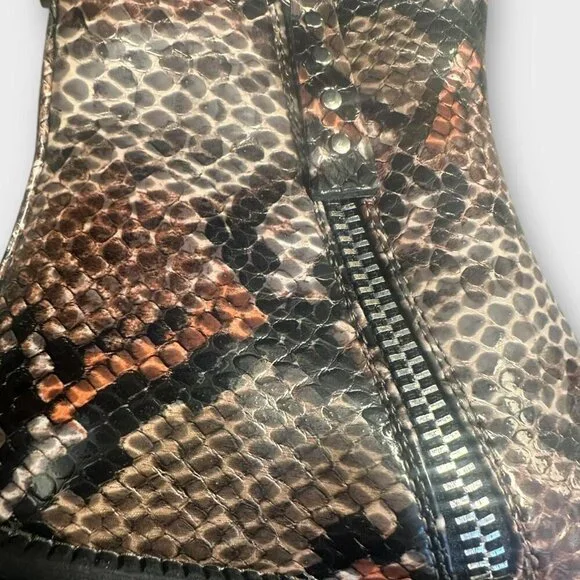 Seven7 Snake Skin Booties - Picture 4 of 4